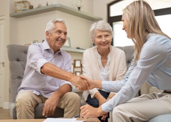 deciding dental implants vs veneers sydney