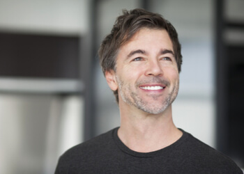 treatment dental implants and gum disease sydney