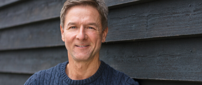 Teeth Implants Abroad – The Risks and Dangers Explained