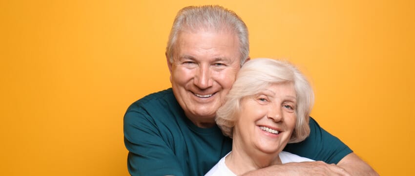 Teeth Implants Pros and Cons – Helping You Make The Best Decision