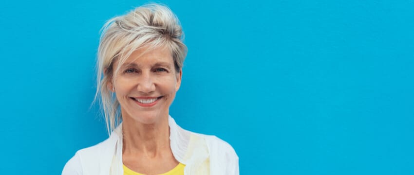 Dental Bridges vs Dental Implants – What’s Best For You?