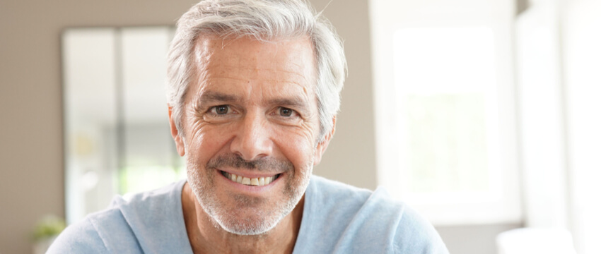 Swelling After Dental Implant Placement – What To Expect?