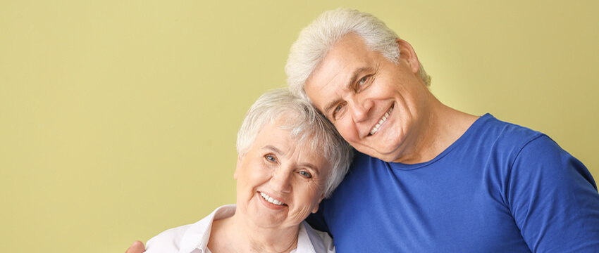 What to Expect After a Dental Implant? Benefits & Drawbacks