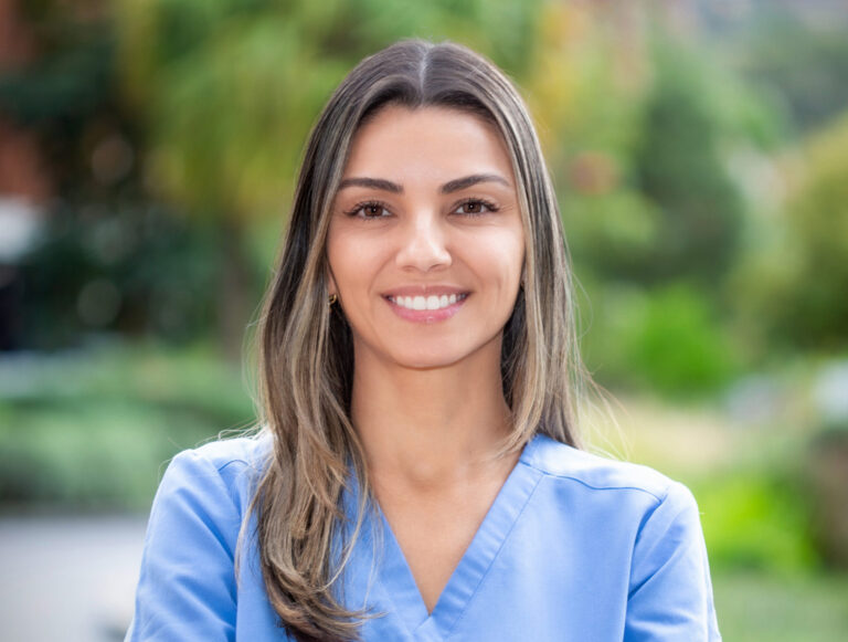 Dr. Ana Ramos